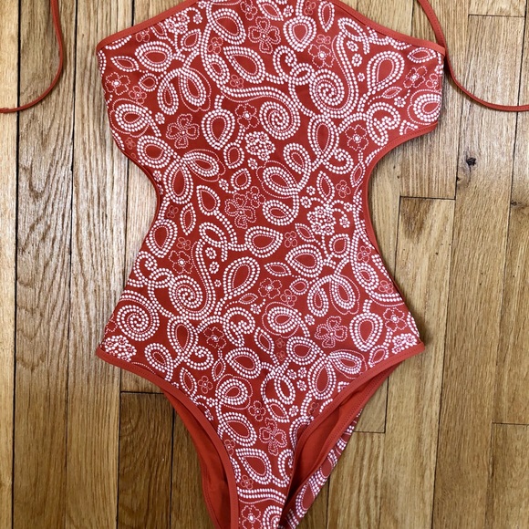 Aerie One Piece Swim - Picture 9 of 13